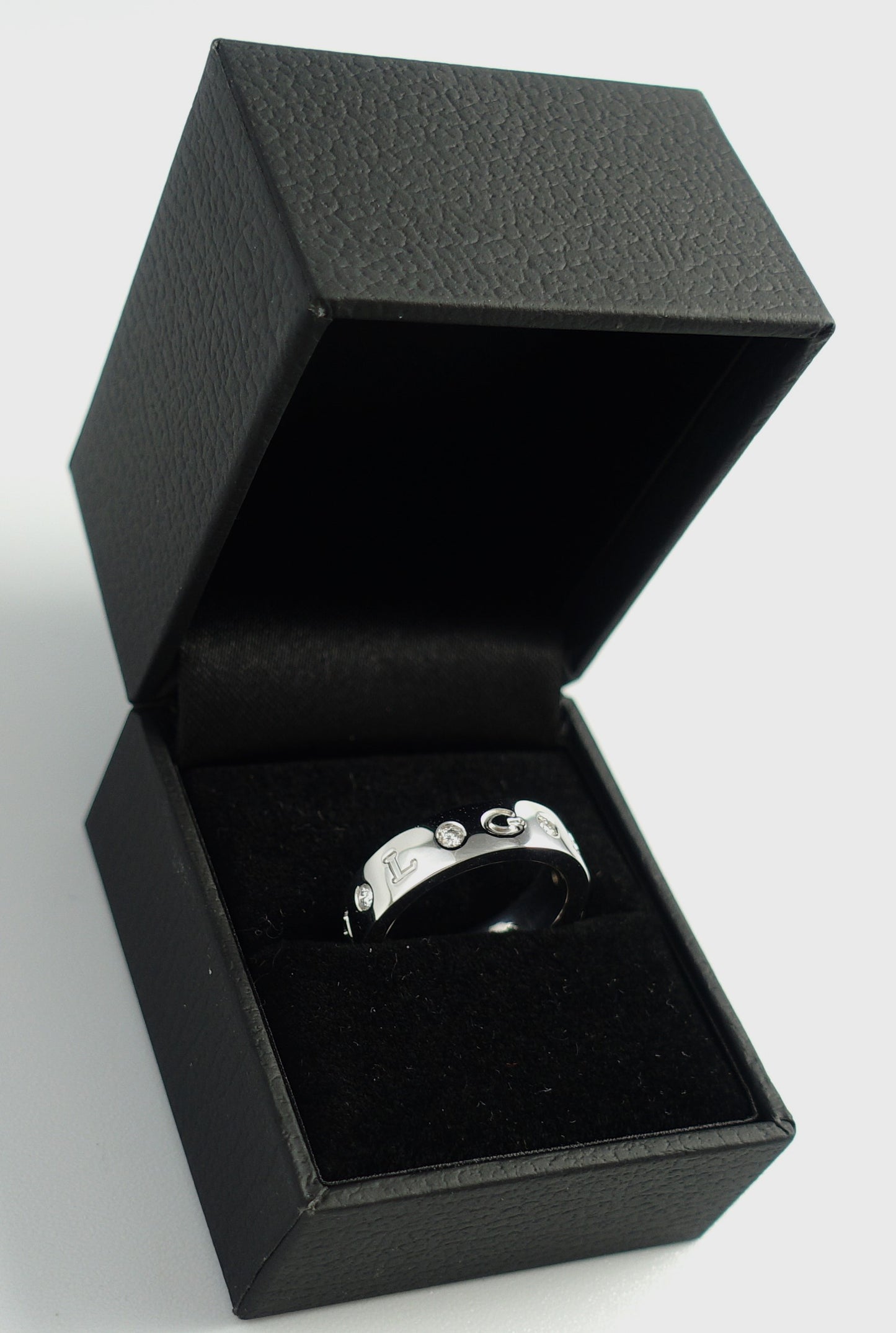 Bulgari Ring Weißgold mit Brillanten REF 354001 mit Zertifikat