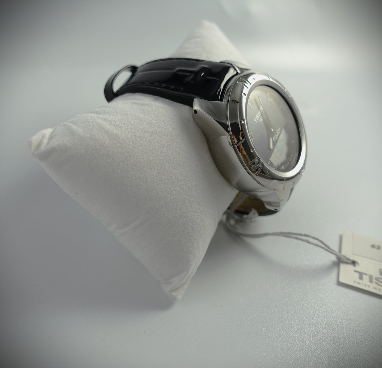 Tissot T-Touch Perlmutt Zifferblatt mit Brillanten REF T047.220.46.126.00