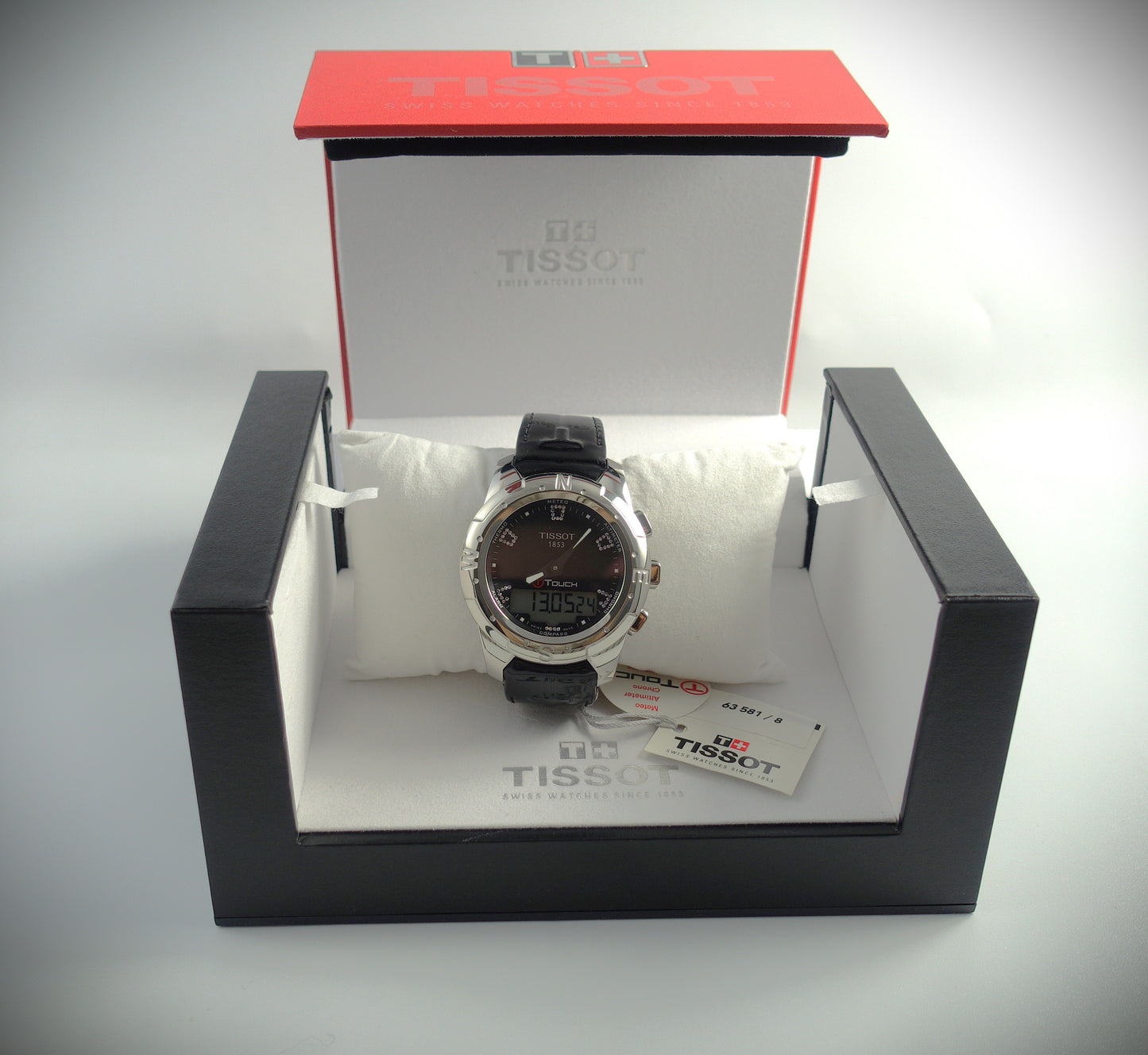 Tissot T-Touch Perlmutt Zifferblatt mit Brillanten REF T047.220.46.126.00