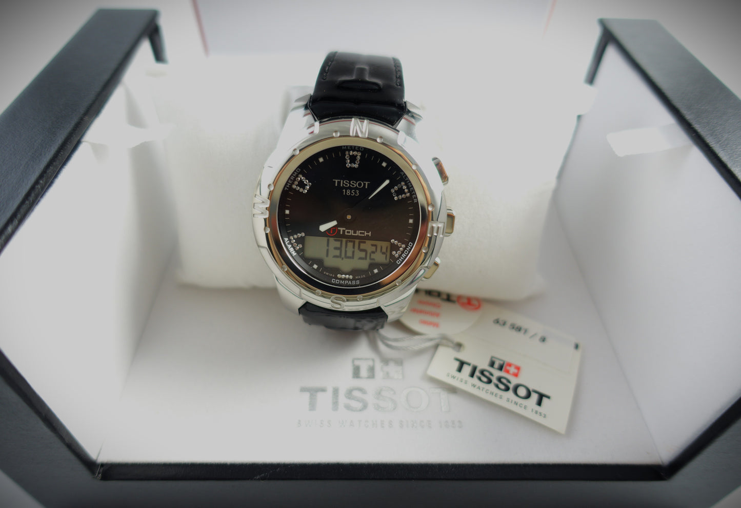 Tissot T-Touch Perlmutt Zifferblatt mit Brillanten REF T047.220.46.126.00