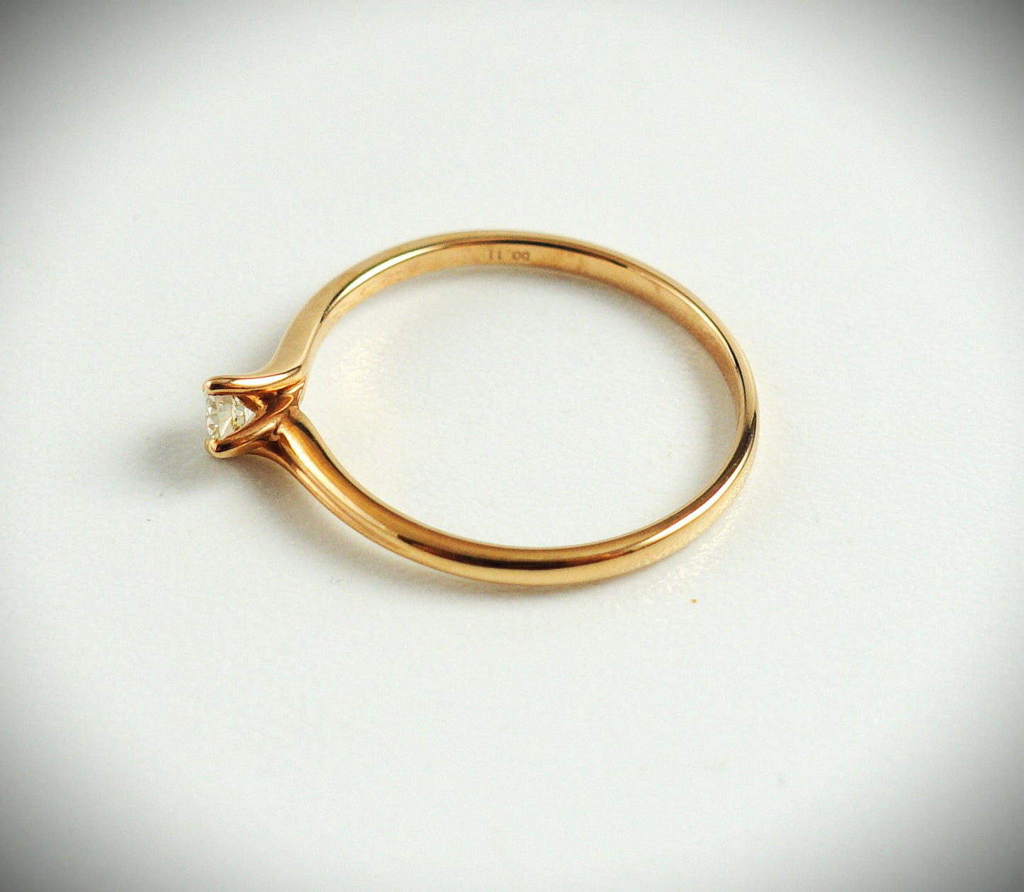 Ring 585 Roségold 0,11 ct Brillant Ringgröße 54