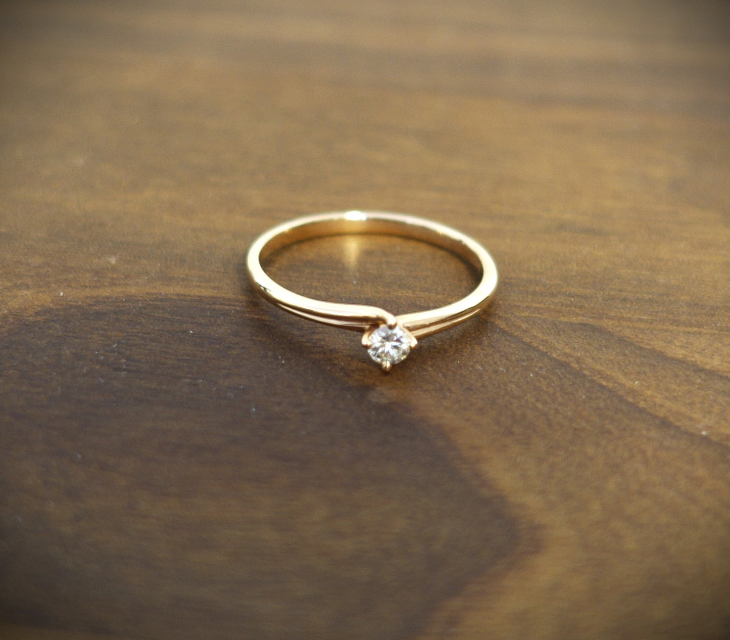 Ring 585 Roségold 0,11 ct Brillant Ringgröße 54