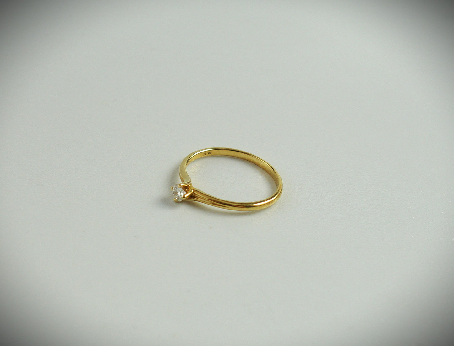 Ring 585 Gelbgold 0,10 ct Brillant Ringgröße 54