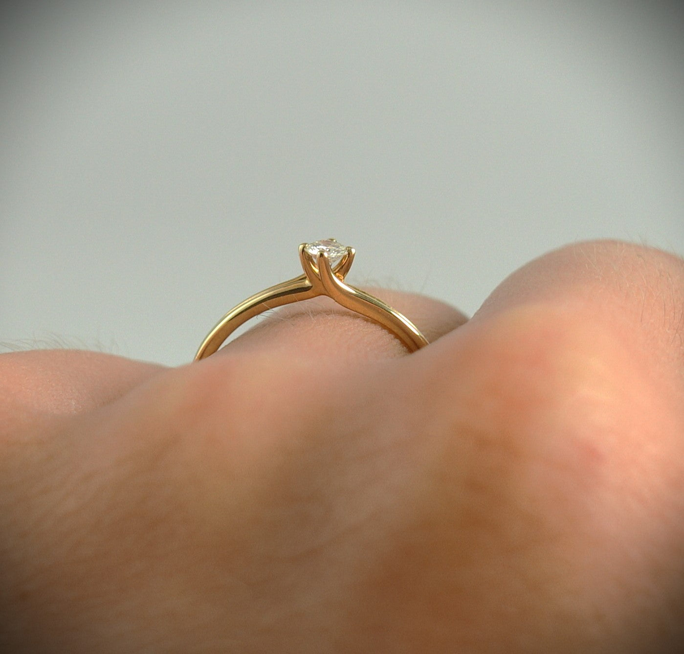 Ring 585 Gelbgold 0,10 ct Brillant Ringgröße 54