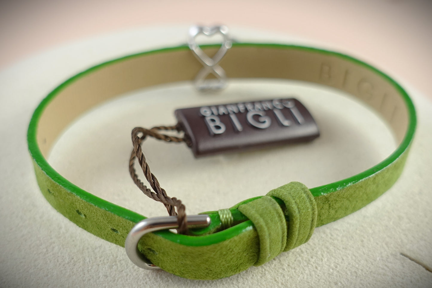 Bigli Armband Leder Kleeblatt 750 Weißgold Brillanten 0,38ct. grün Ref. 23A13
