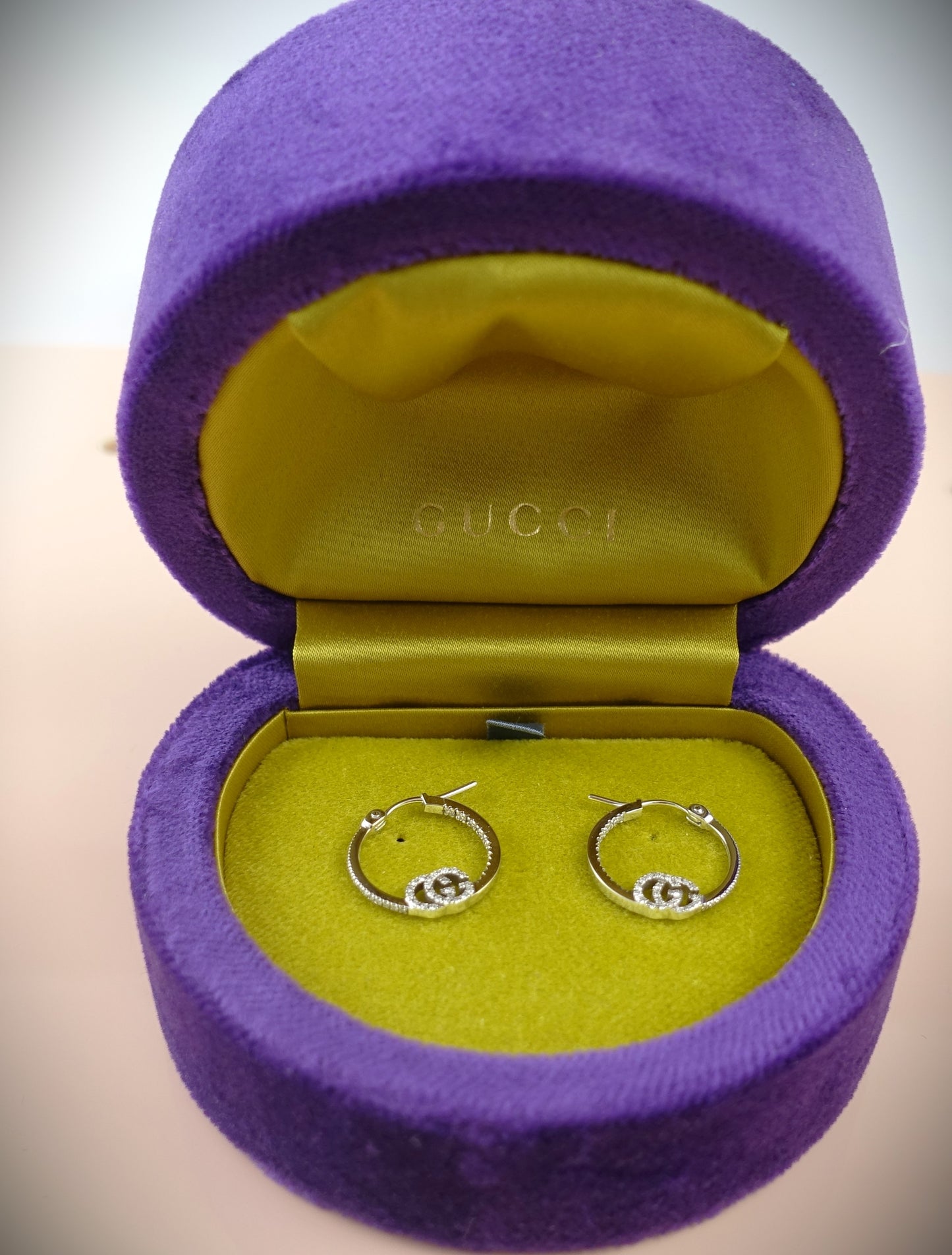 Gucci Ohrringe/Creolen 750 Weißgold Brillanten Ref: YBD581982001