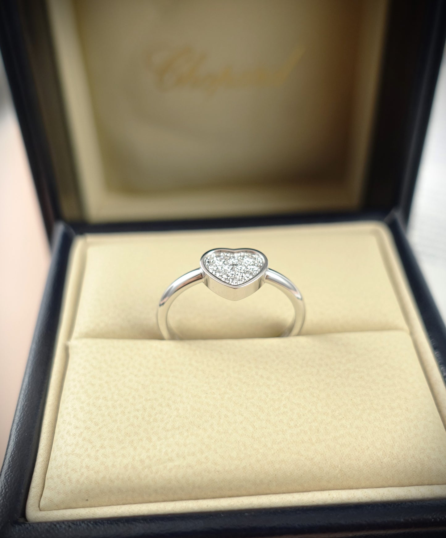 Chopard Ring Happy Hearts 750 Weißgold Brill. 0,12ct RG 53 Ref. 82A086-1910