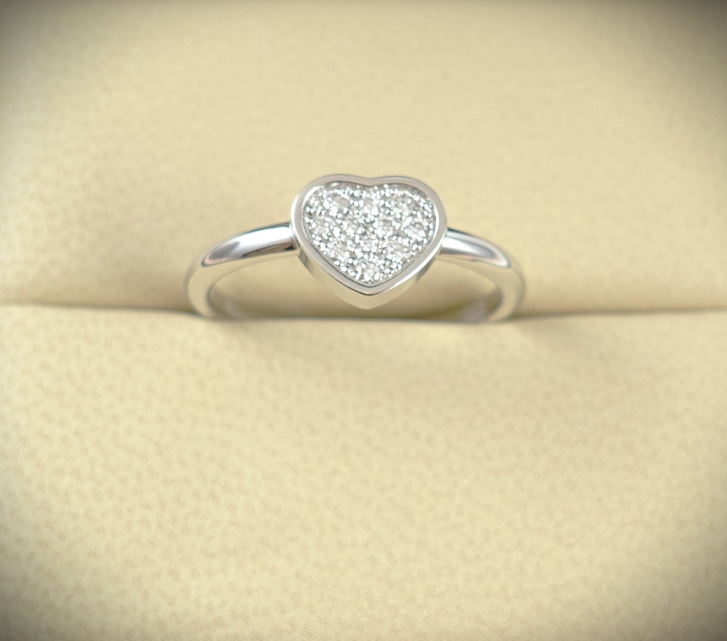 Chopard Ring Happy Hearts 750 Weißgold Brill. 0,12ct RG 53 Ref. 82A086-1910