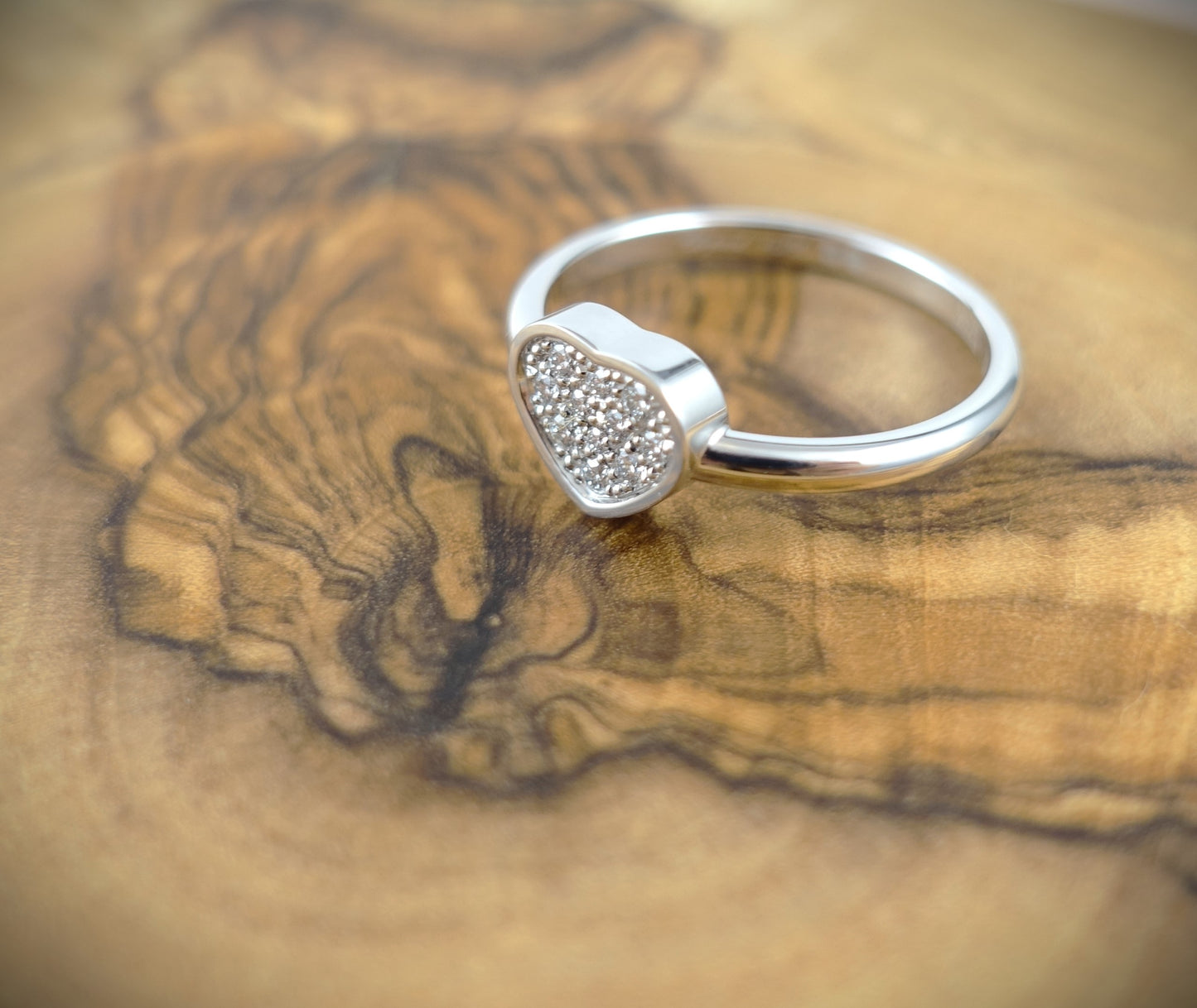 Chopard Ring Happy Hearts 750 Weißgold Brill. 0,12ct RG 53 Ref. 82A086-1910