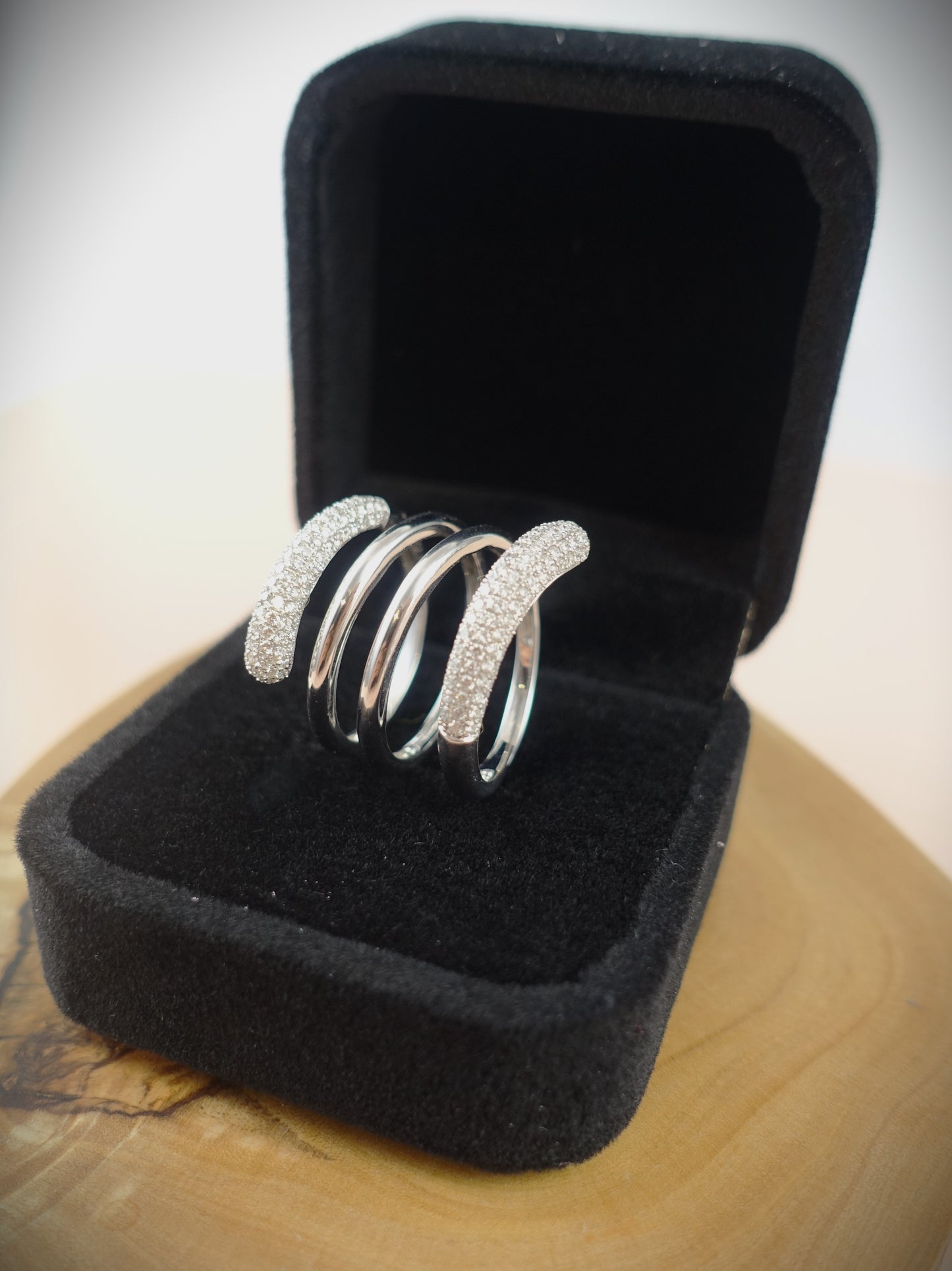 Ring "Spirale" 750 Weißgold Brillanten 1,0ct RG 55