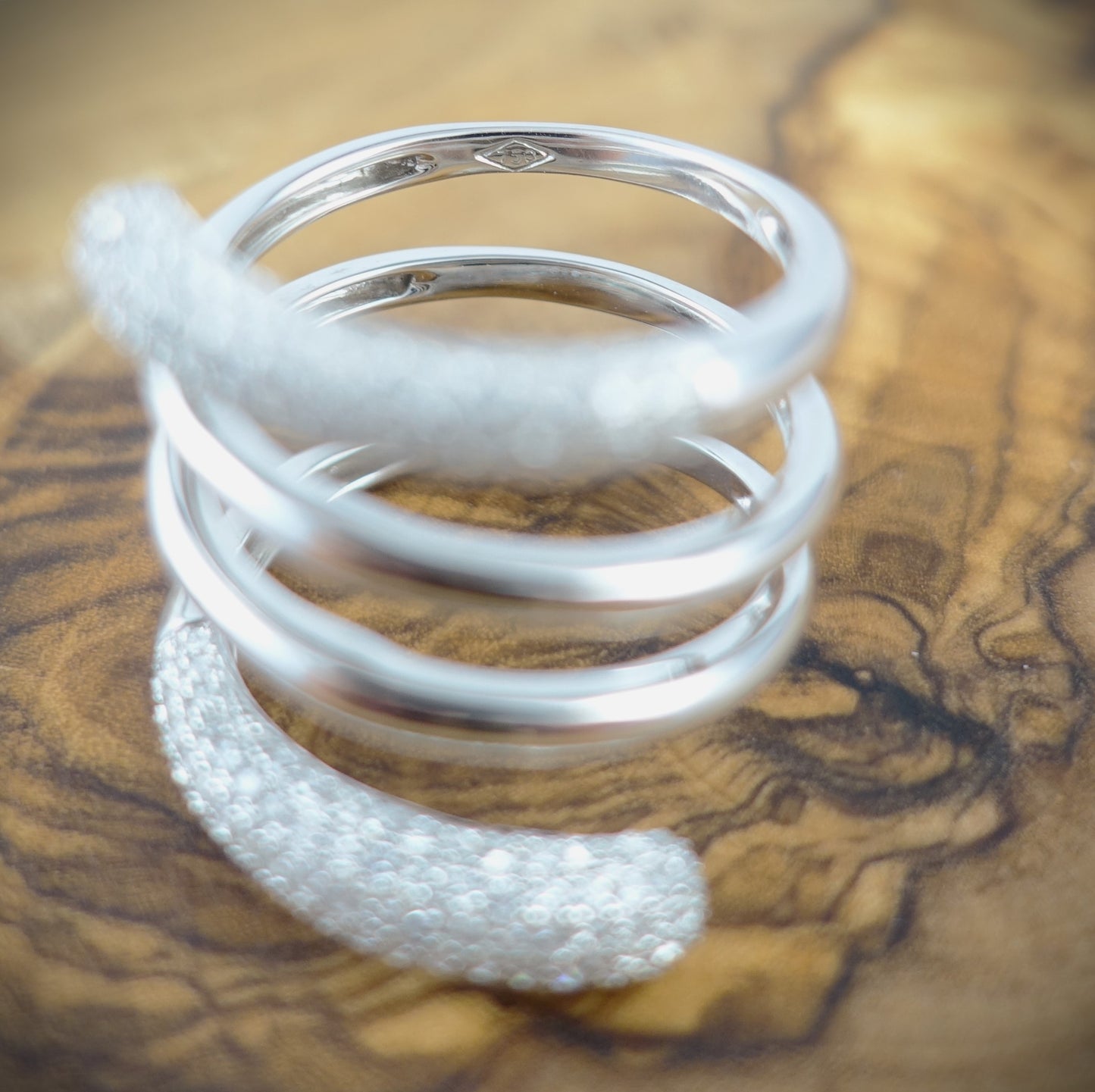 Ring "Spirale" 750 Weißgold Brillanten 1,0ct RG 55