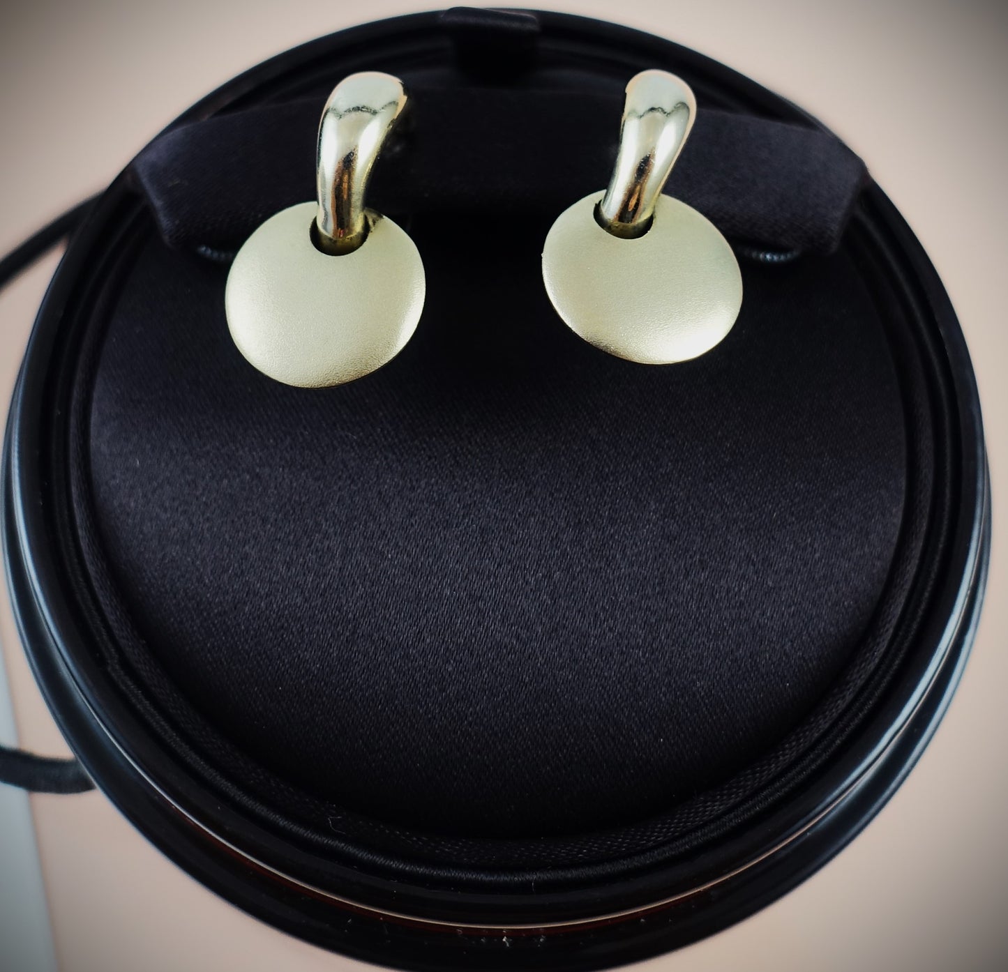 Pomellato Barbaro Ohrringe 750 Gold glatt/matt Ref. O.9705SO2MLF