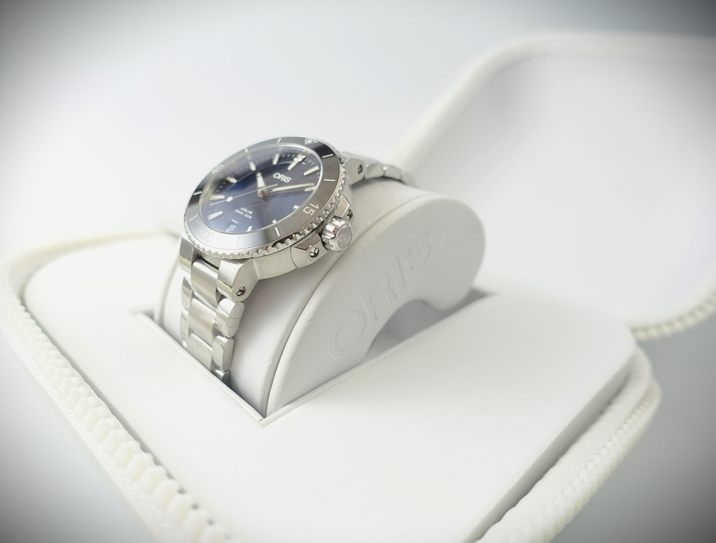 Oris Aquis Date Diver Ref. 0173377314135 Box & Papiere