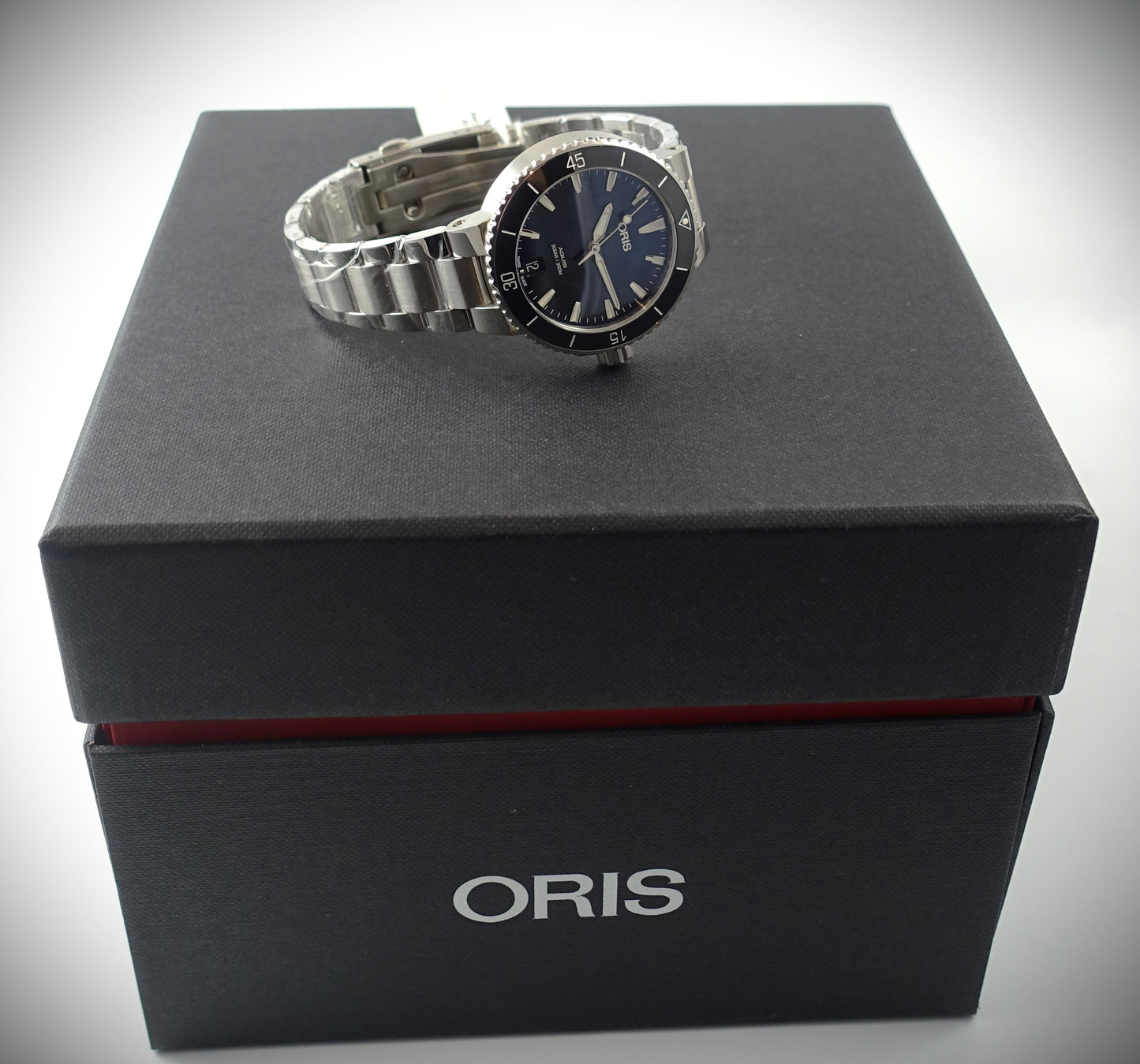 Oris Aquis Date Diver Ref. 0173377314135 Box & Papiere