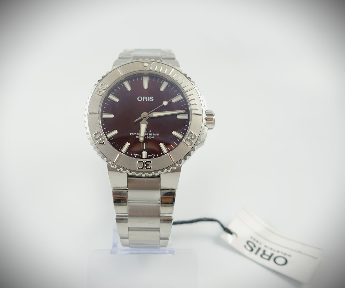 Oris Aquis Date Diver Ref. 0173377664158 Box & Papiere