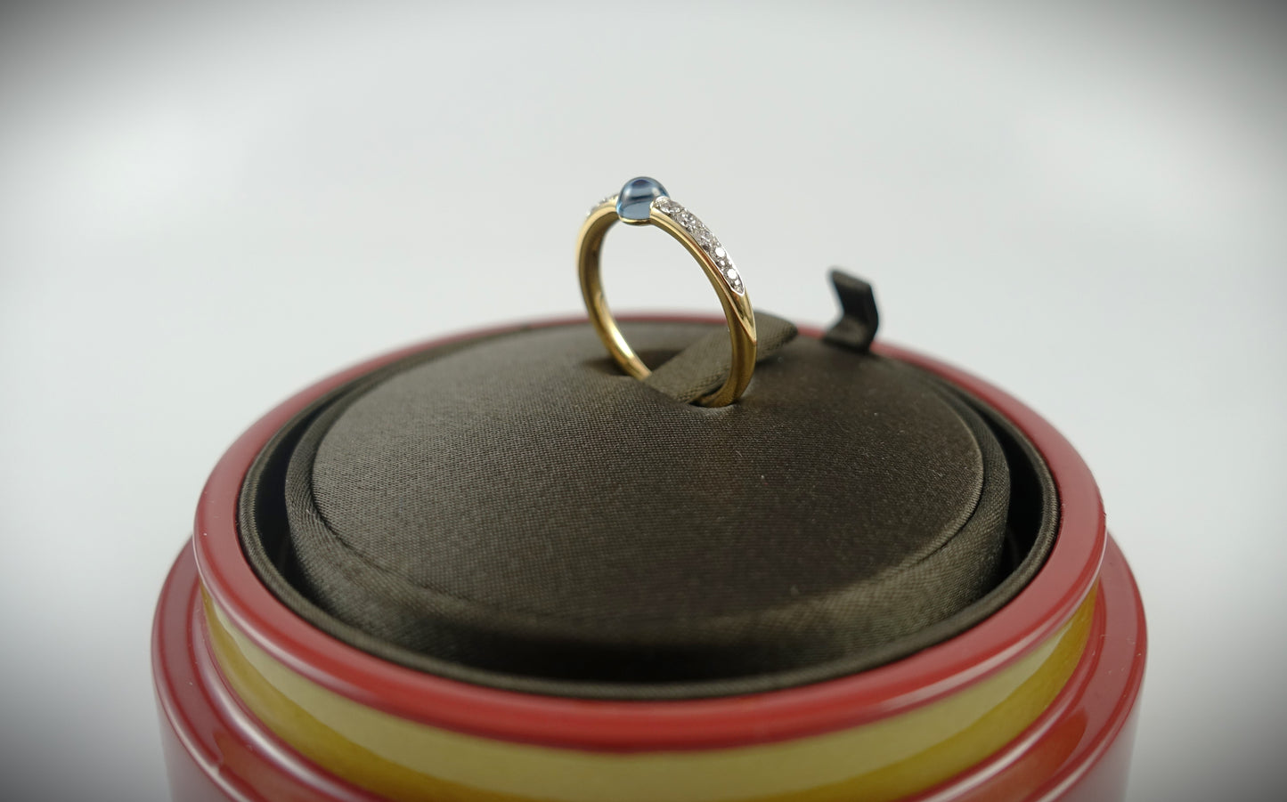 Pomellato Ring M´ama non M´ama 750 Roségold blauer Topas Ref.PAB7031O7000DB0OY