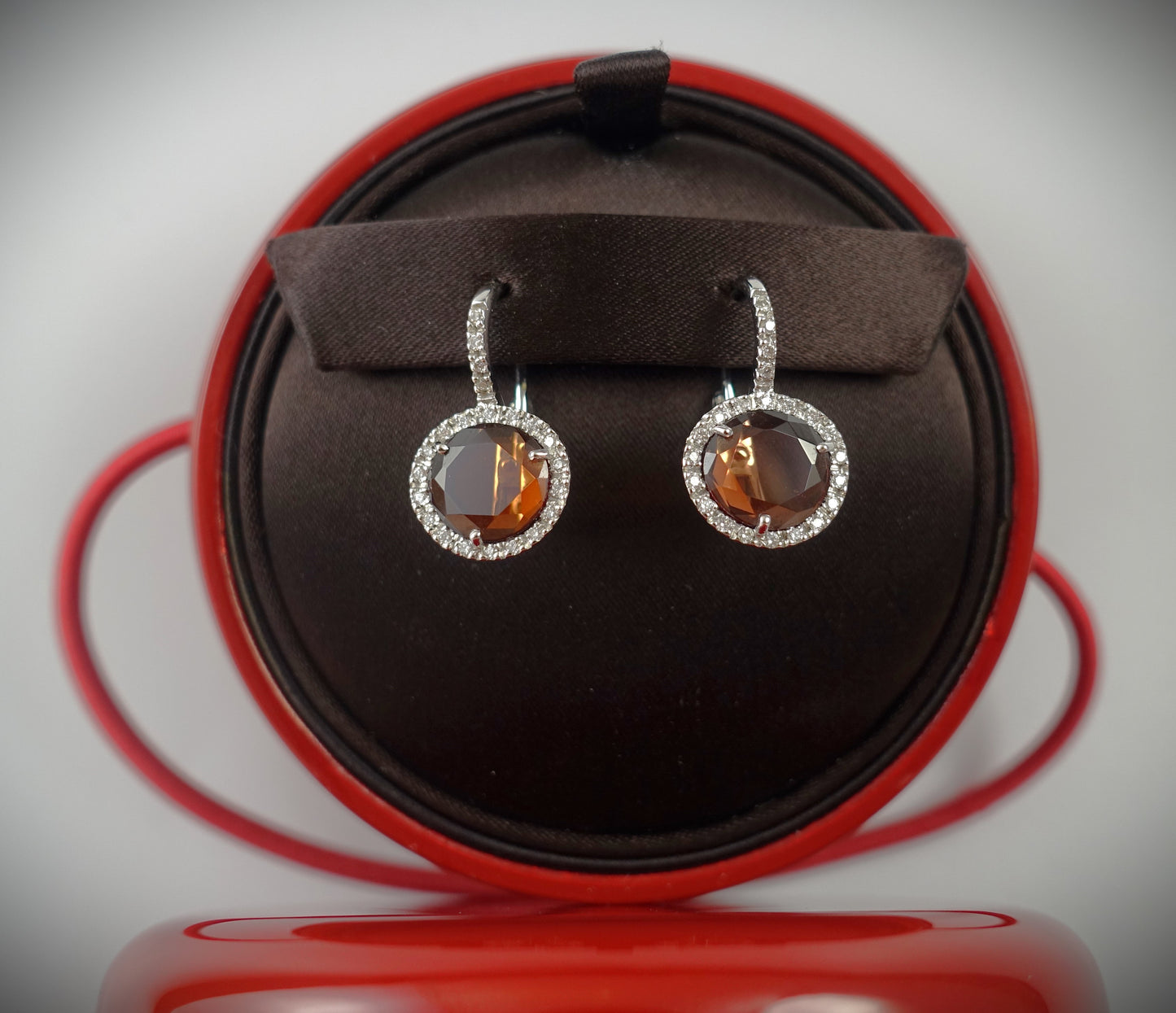 Pomellato Colpo di Fulmine Ohrhänger 750 Weißgold Brillanten POB1060-O2WHR-DB0GY