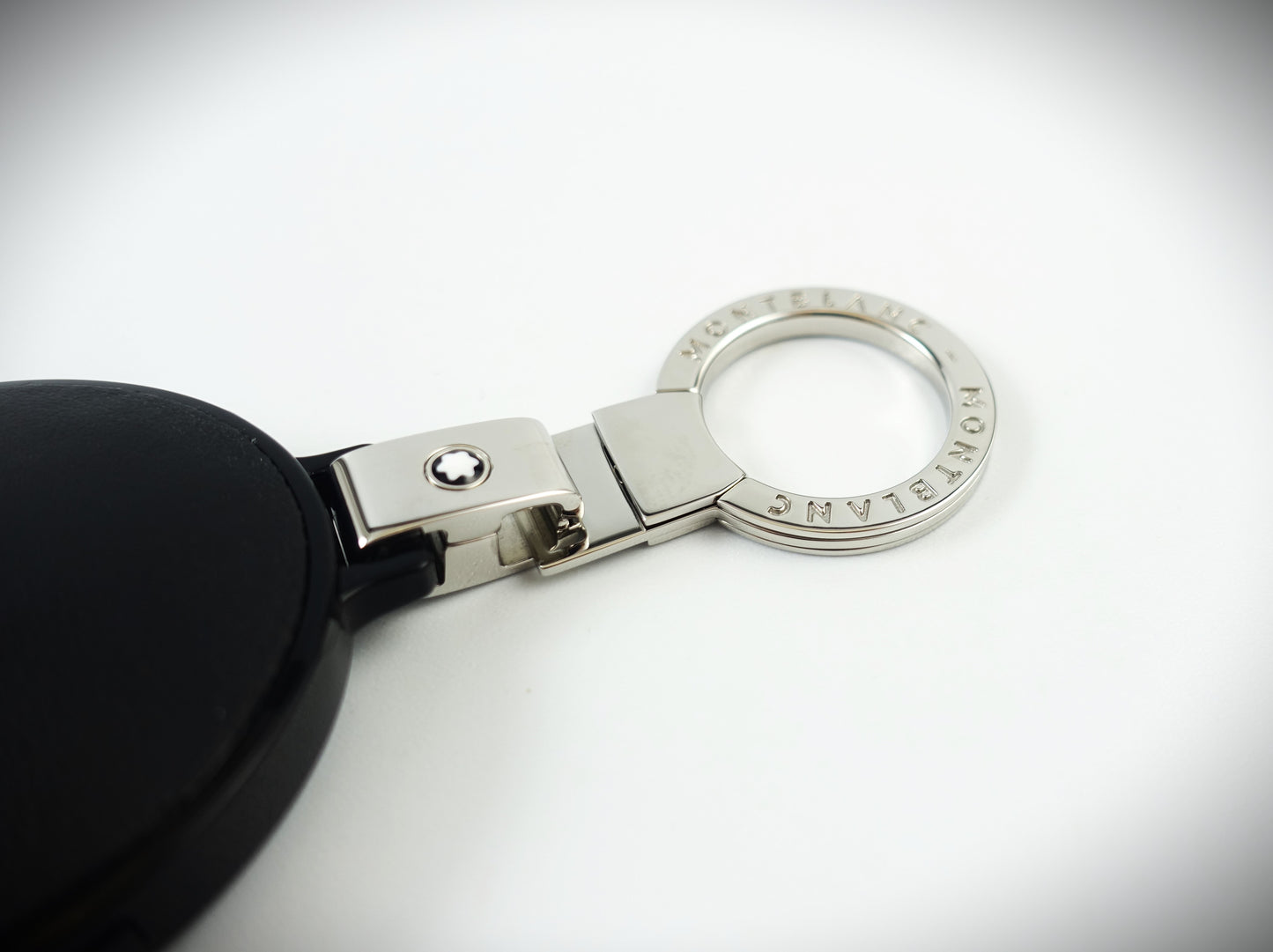 Montblanc Smart Tag Schlüsselanhänger Leder Ref. 114062