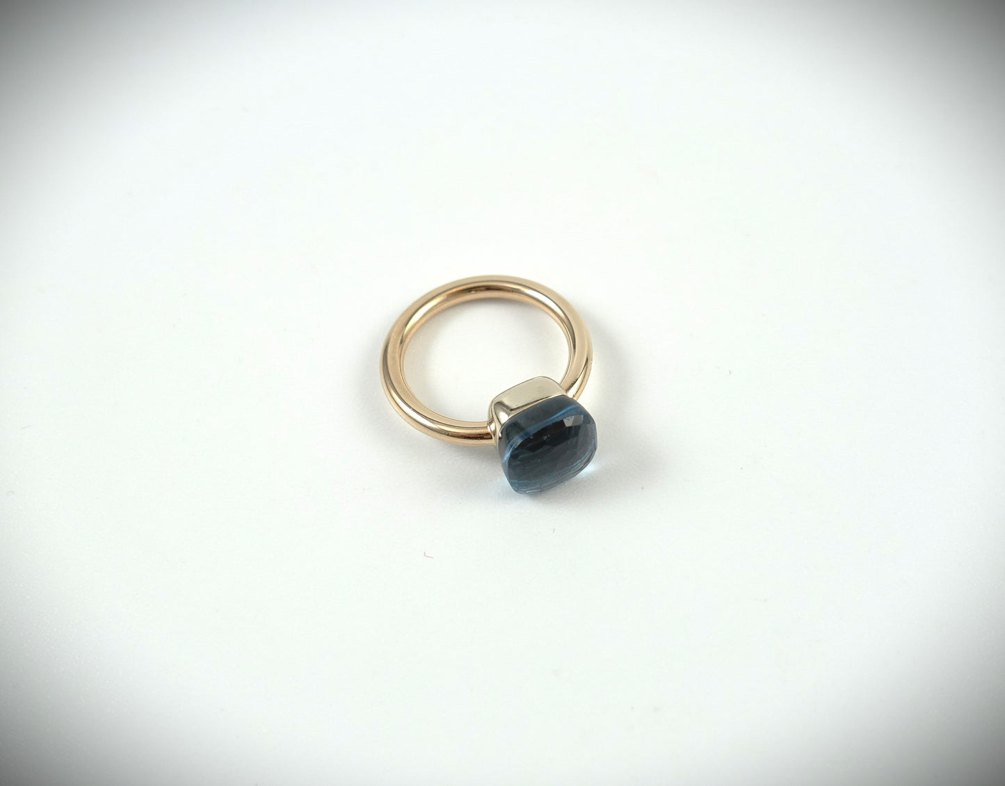 Pomellato Nudo Classic blauer Topas 750 Roségold RG 56 Ref. A.A110/06/TL-56