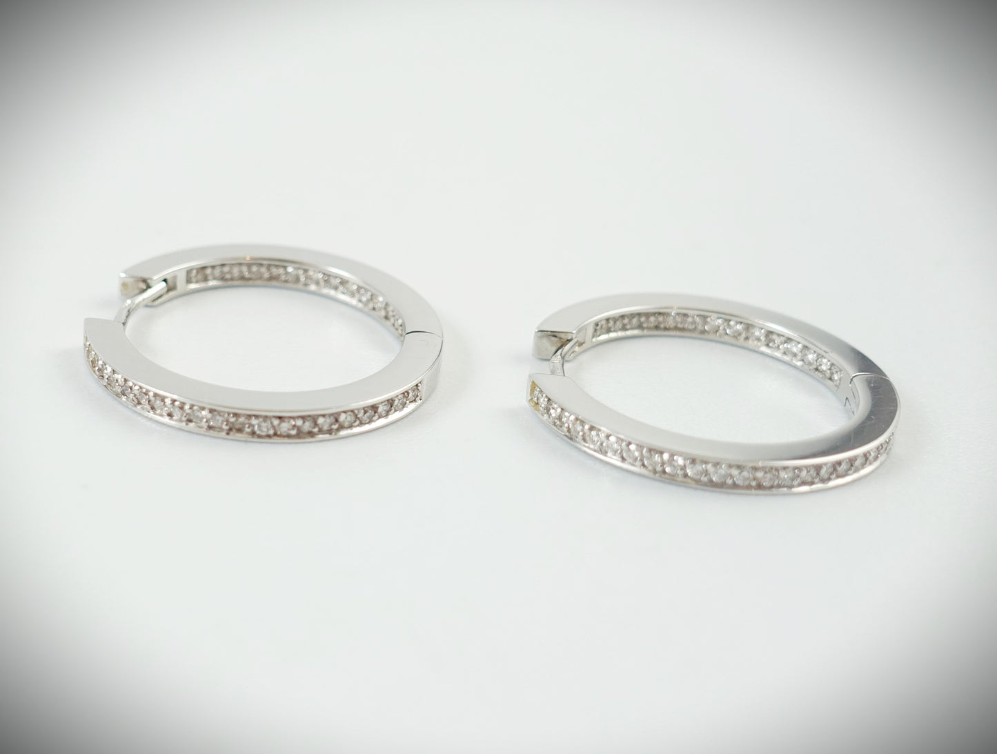 Creolen/Ohrringe 750 Weißgold mit Brillanten 0,80ct 10,55g
