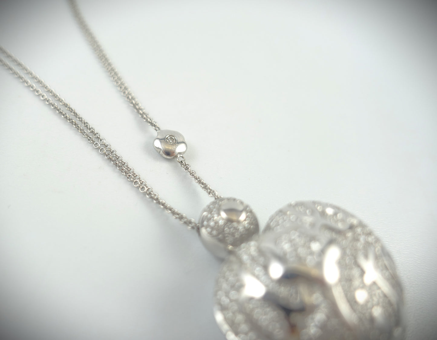 Pasquale Bruni Collier aus 18 Karat Weißgold mit Brillantbesatz 29g 80cm