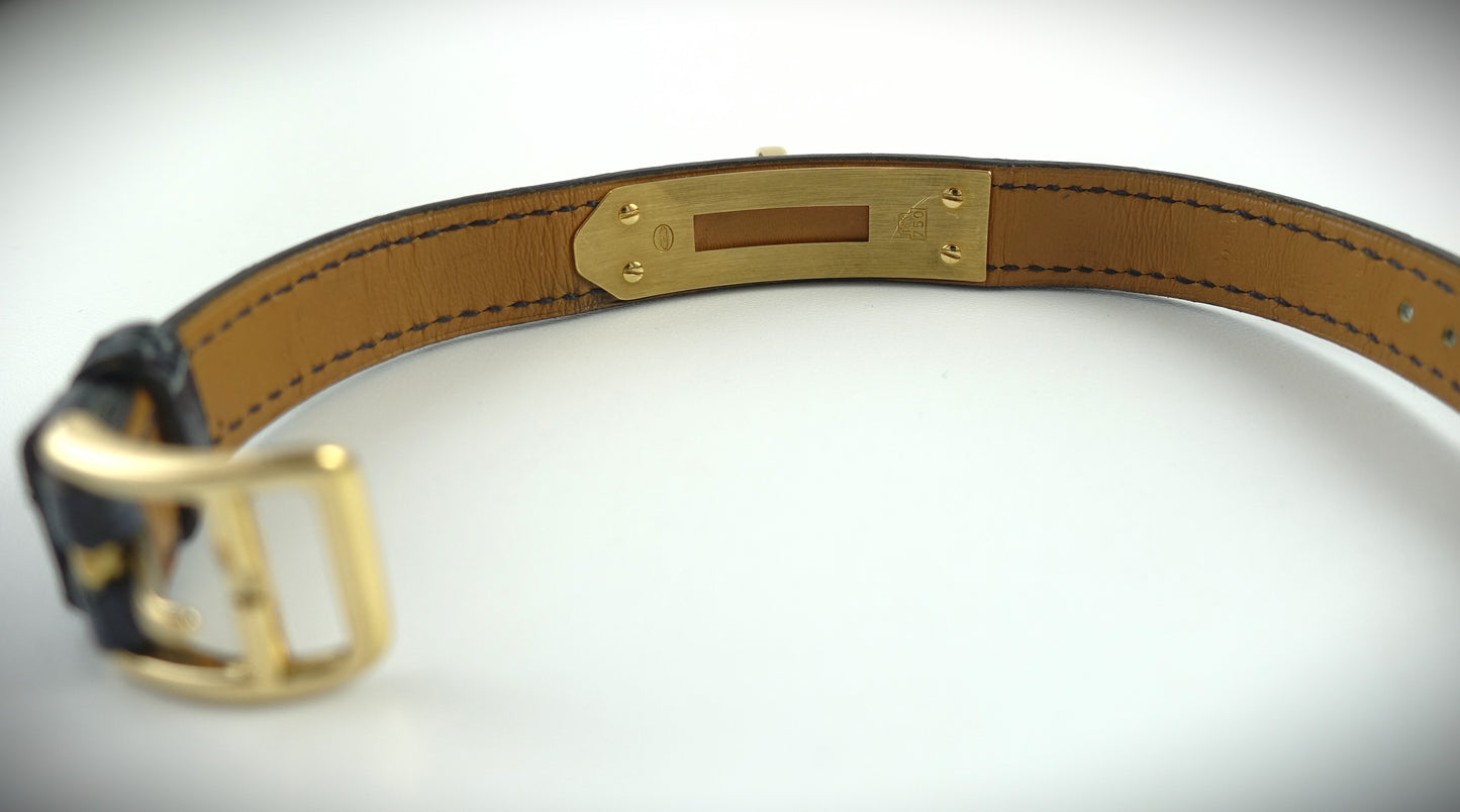 Hermès Kelly Lock Armbanduhr Limitiert 1995 18Krt. Gelbgold Brillanten blau