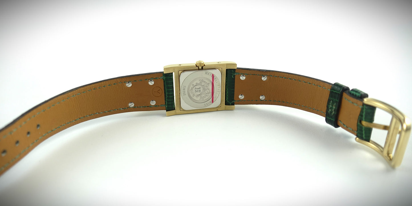 Hermès Medor Quarzuhr aufklappbar vergoldet Lederarmband grün ME1.201 BF572344