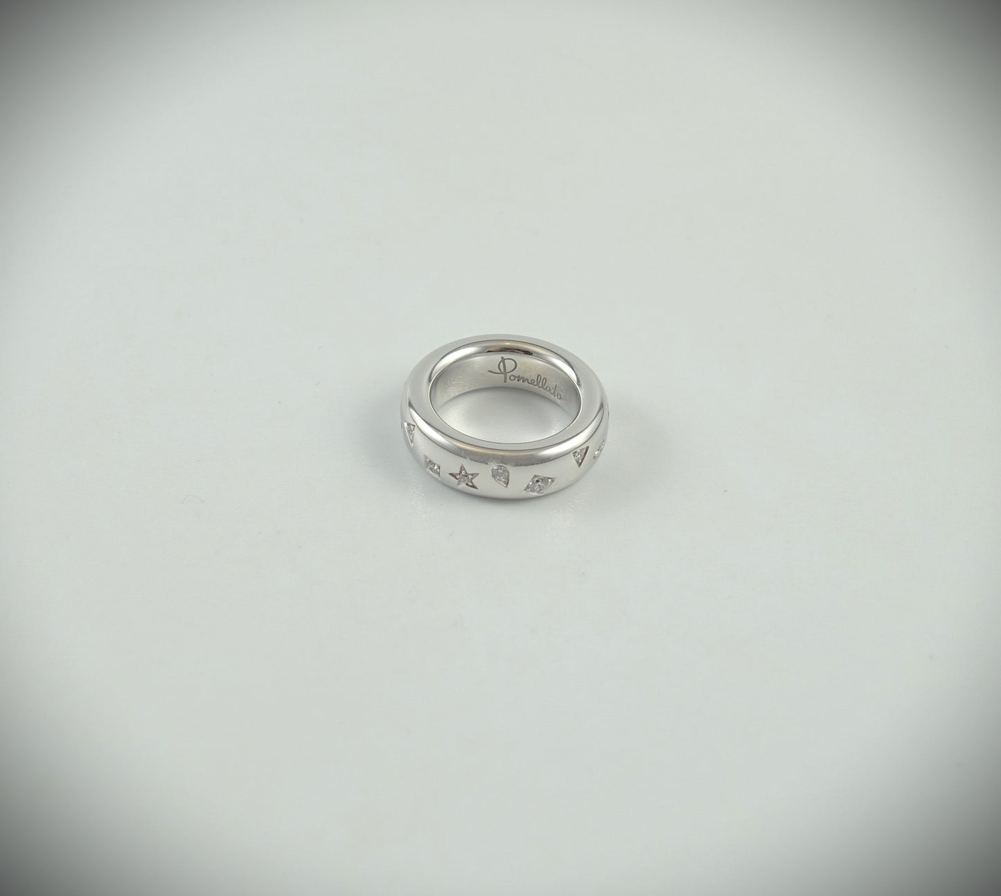 Pomellato Iconica Ring 750 Weißgold 17 Diamanten 0,5ct RG 55 PA9106EO2WHRDB000
