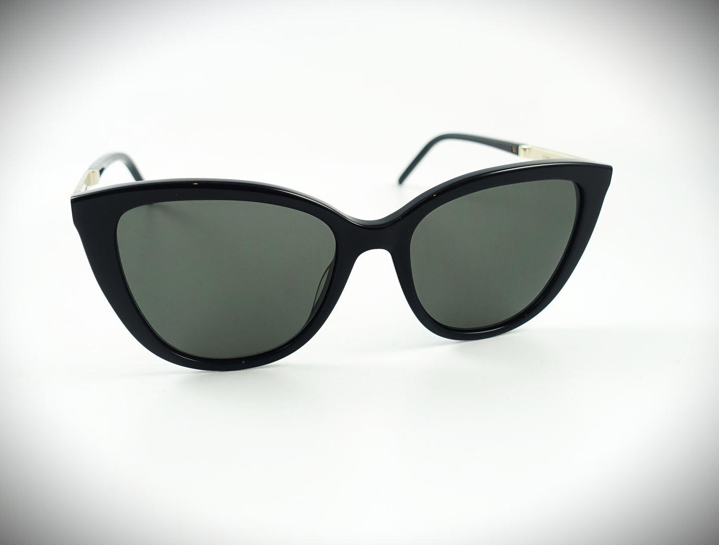Saint Laurent Sonnenbrille Cat Eye SL M70-002 schwarz Größe 55/18/145