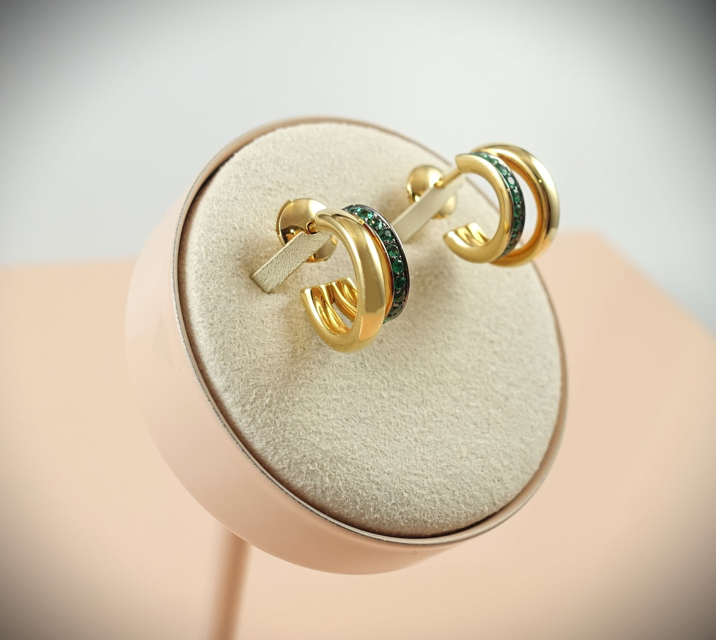 Pomellato Together Ohrringe 750 Roségold Smaragde 0,3ct Ref. POB8111O7BKRSM000