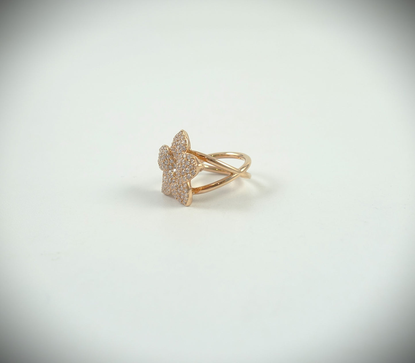 Korloff Ring Blüte 750 Roségold Brillanten 0,829 ct RG 52,5/53 Ref. JASBGKO16PG