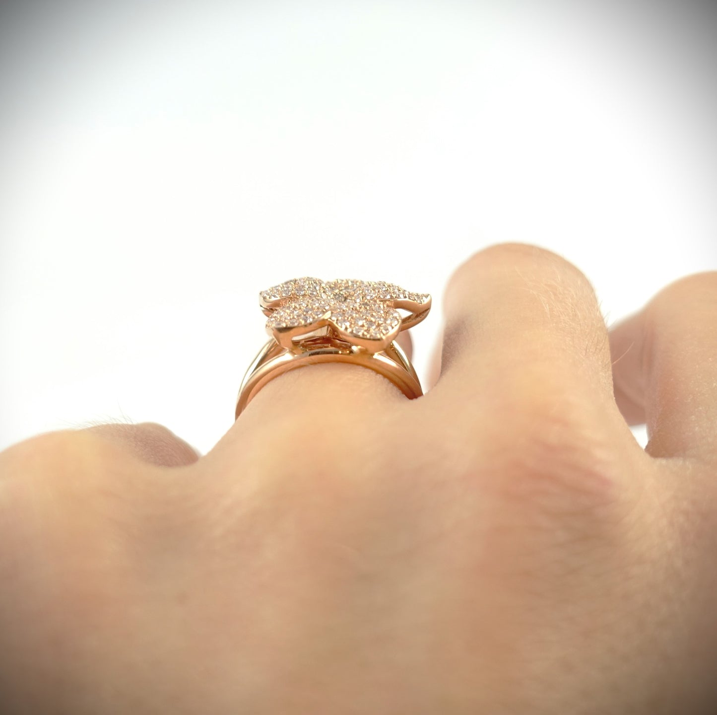 Korloff Ring Blüte 750 Roségold Brillanten 0,829 ct RG 52,5/53 Ref. JASBGKO16PG