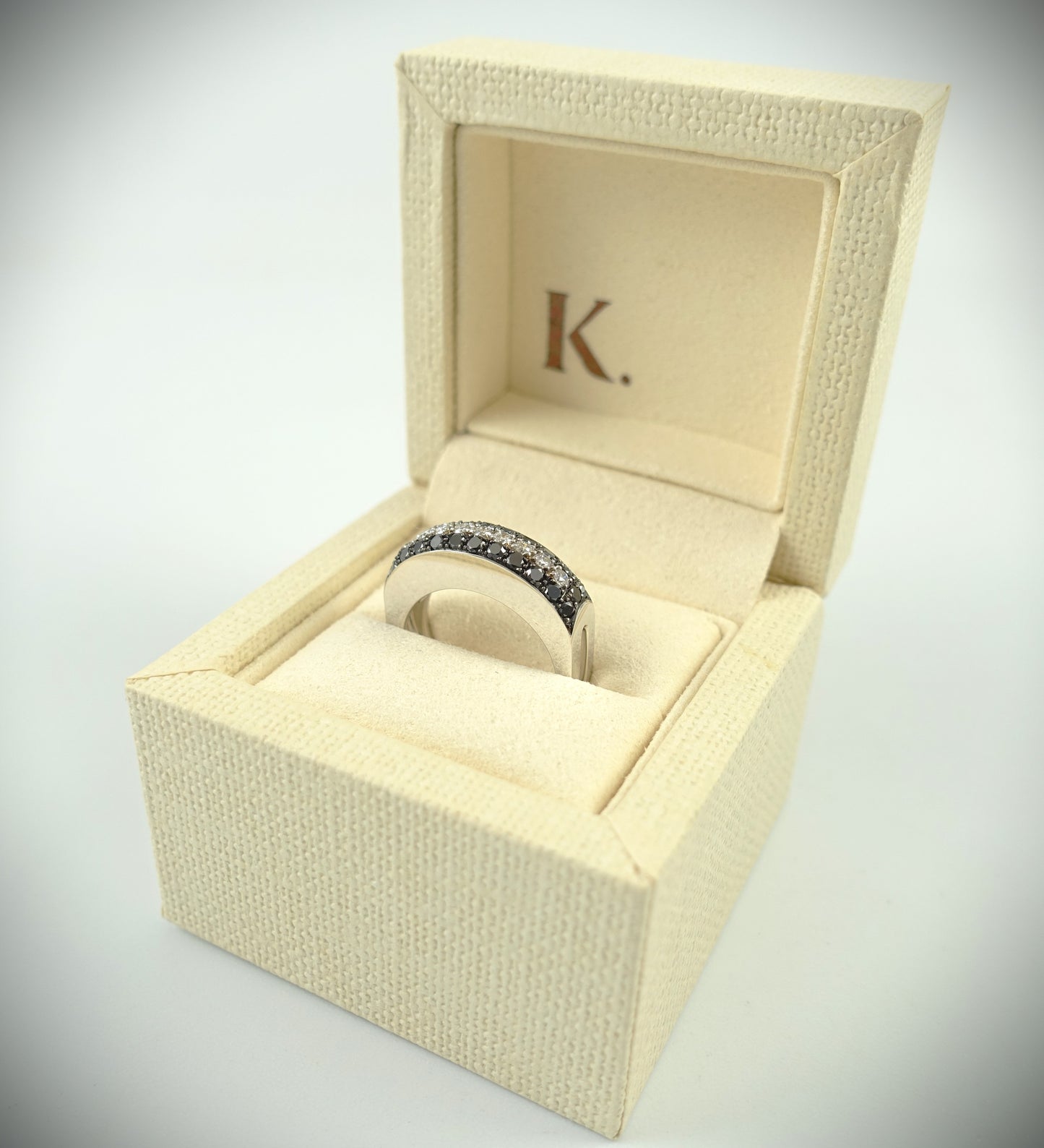 Korloff Ring 750 Weißgold Brillanten schwarz/weiß RG 54 Ref. 3387A10