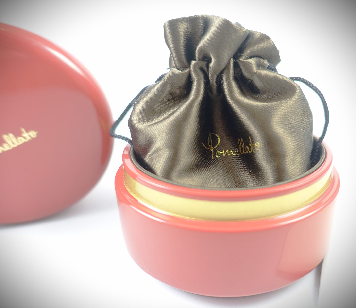 Pomellato Nudo Ohrringe Chocolate Mondstein/Diamanten 750 Gold POB4010O6BKRBRADO