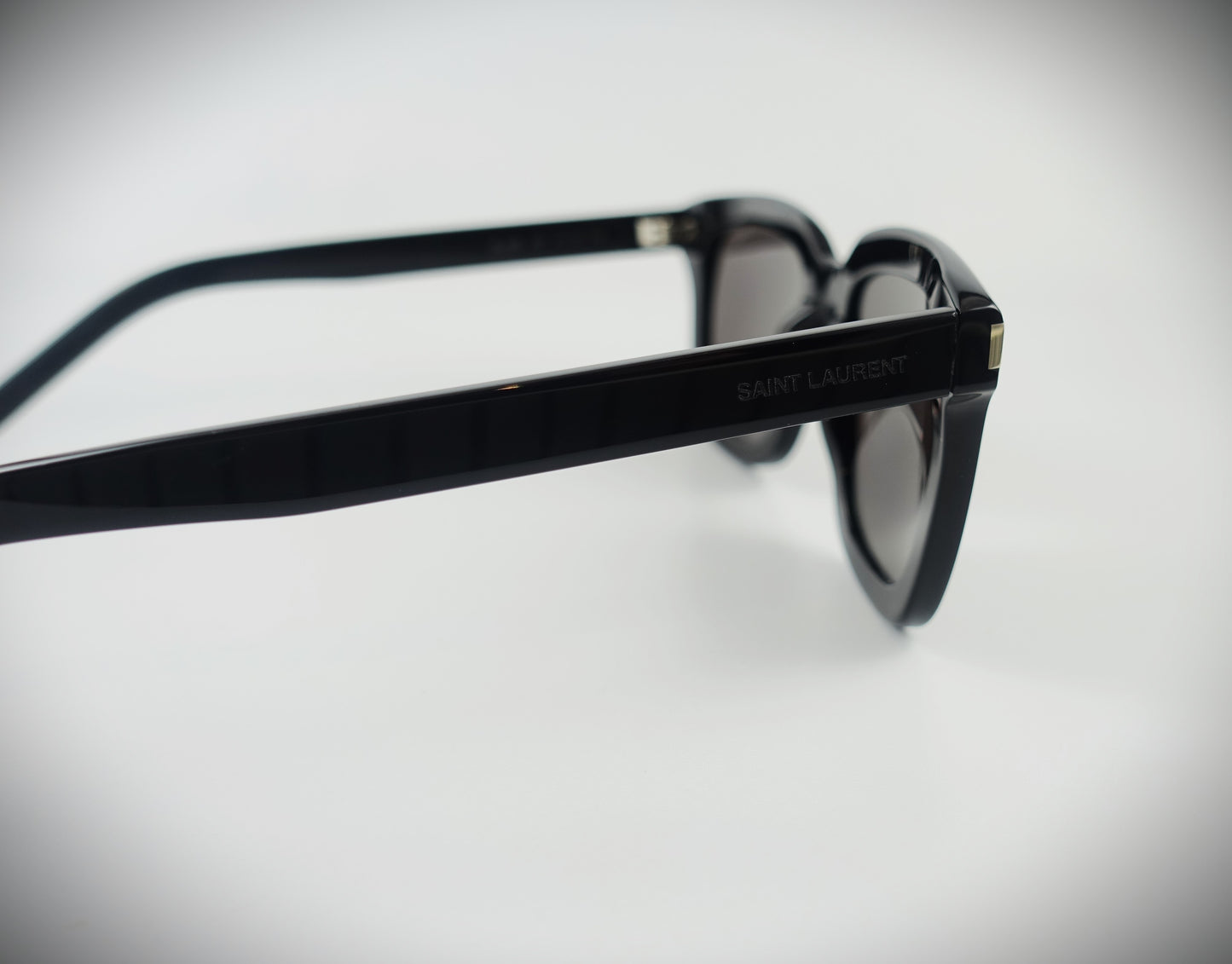 Saint Laurent Sonnenbrille New Wave SL 465 001 schwarz Größe 51/21/140