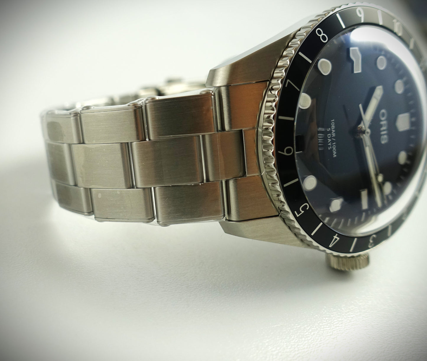 Oris Divers Sixty-Five Automatik Calibre 400 40mm Ref. 01 400 7772 4054