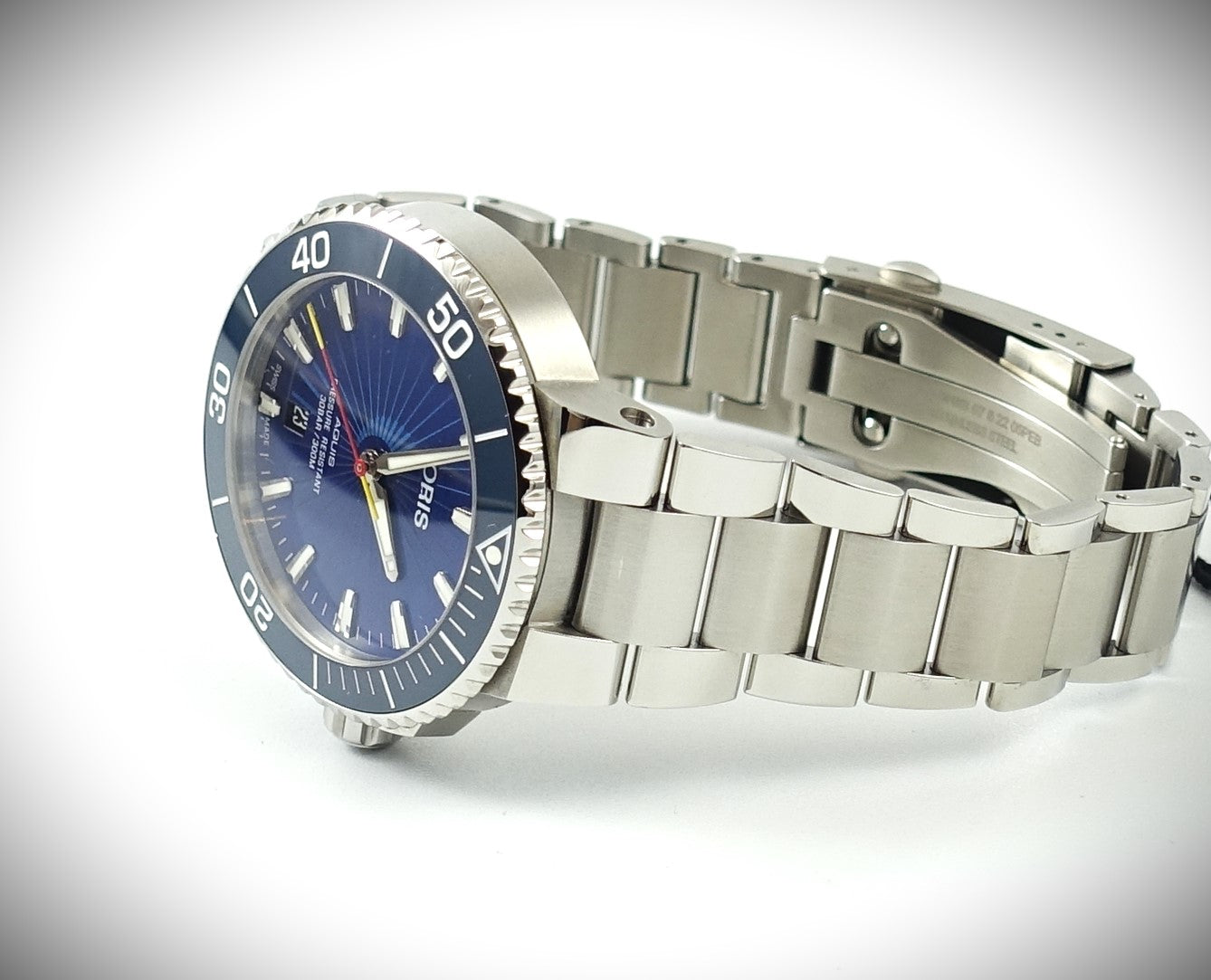 Oris Aquis Date Sun Wukong Limited Edition Ref. 01 733 7766 4185
