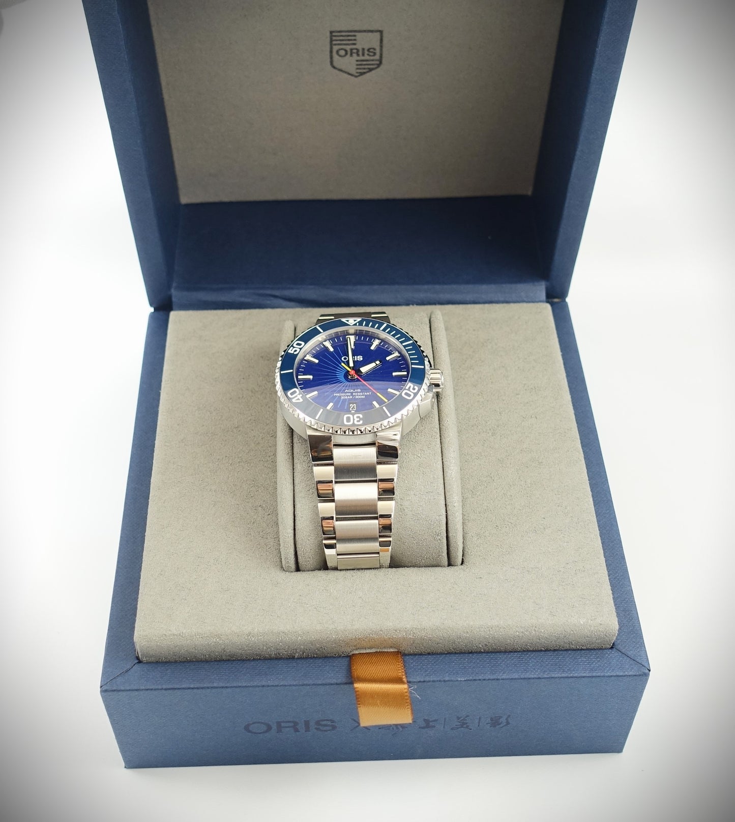 Oris Aquis Date Sun Wukong Limited Edition Ref. 01 733 7766 4185