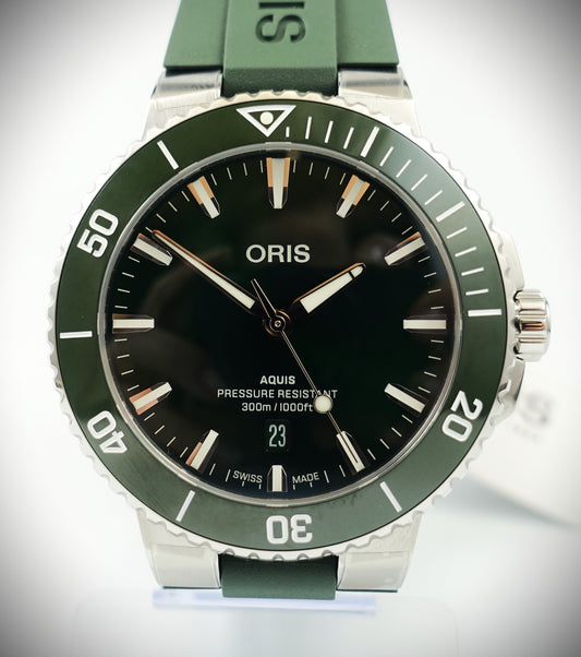 Oris Aquis Date 43,5mm grün Kautschuk Ref. 01 733 7789 4157