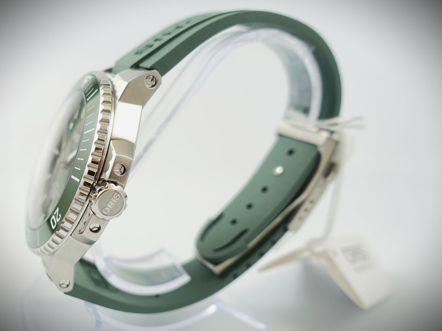 Oris Aquis Date 43,5mm grün Kautschuk Ref. 01 733 7789 4157