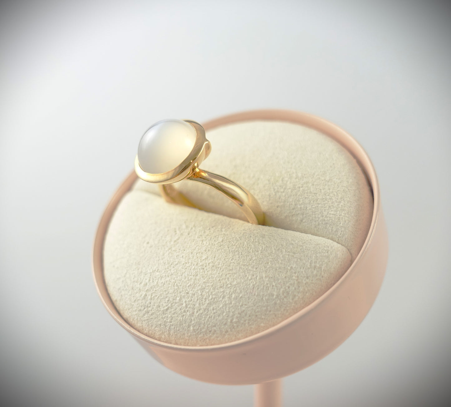 Tamara Comolli BOUTON Ring Large aus 750 Roségold Mondstein Ref. R-BOU-l-MoSa-rg