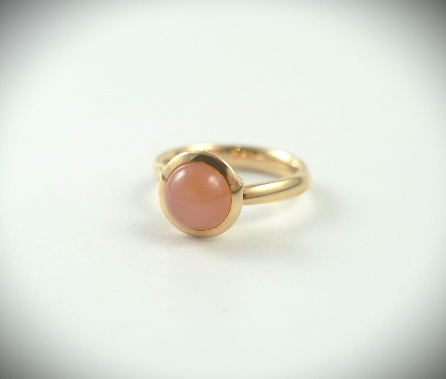 Tamara Comolli BOUTON Ring Small mit Mondstein 750 Roségold Ref. R-BOU-s-MoOr-rg