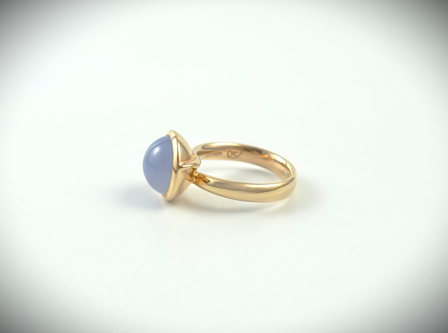 Tamara Comolli BOUTON Ring Large aus 750 Roségold Chalcedon Ref. R-BOU-l-ChBi-rg