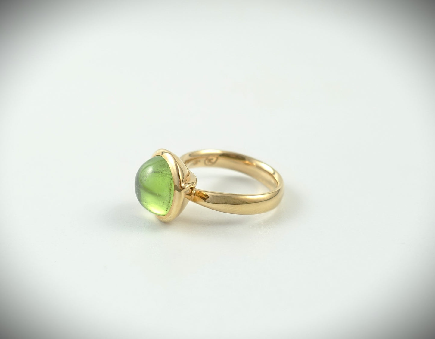 Tamara Comolli BOUTON Ring Large mit Peridot 750 Roségold Ref. R-BOU-l-Per-rg