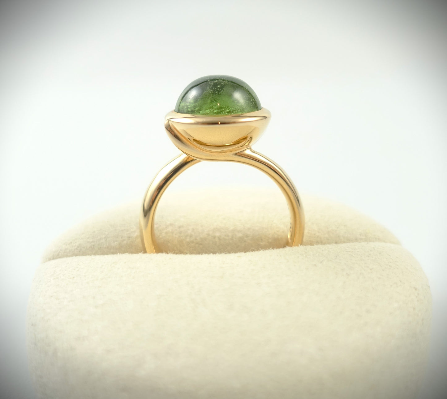 Tamara Comolli BOUTON Ring Large mit Peridot 750 Roségold Ref. R-BOU-l-Per-rg