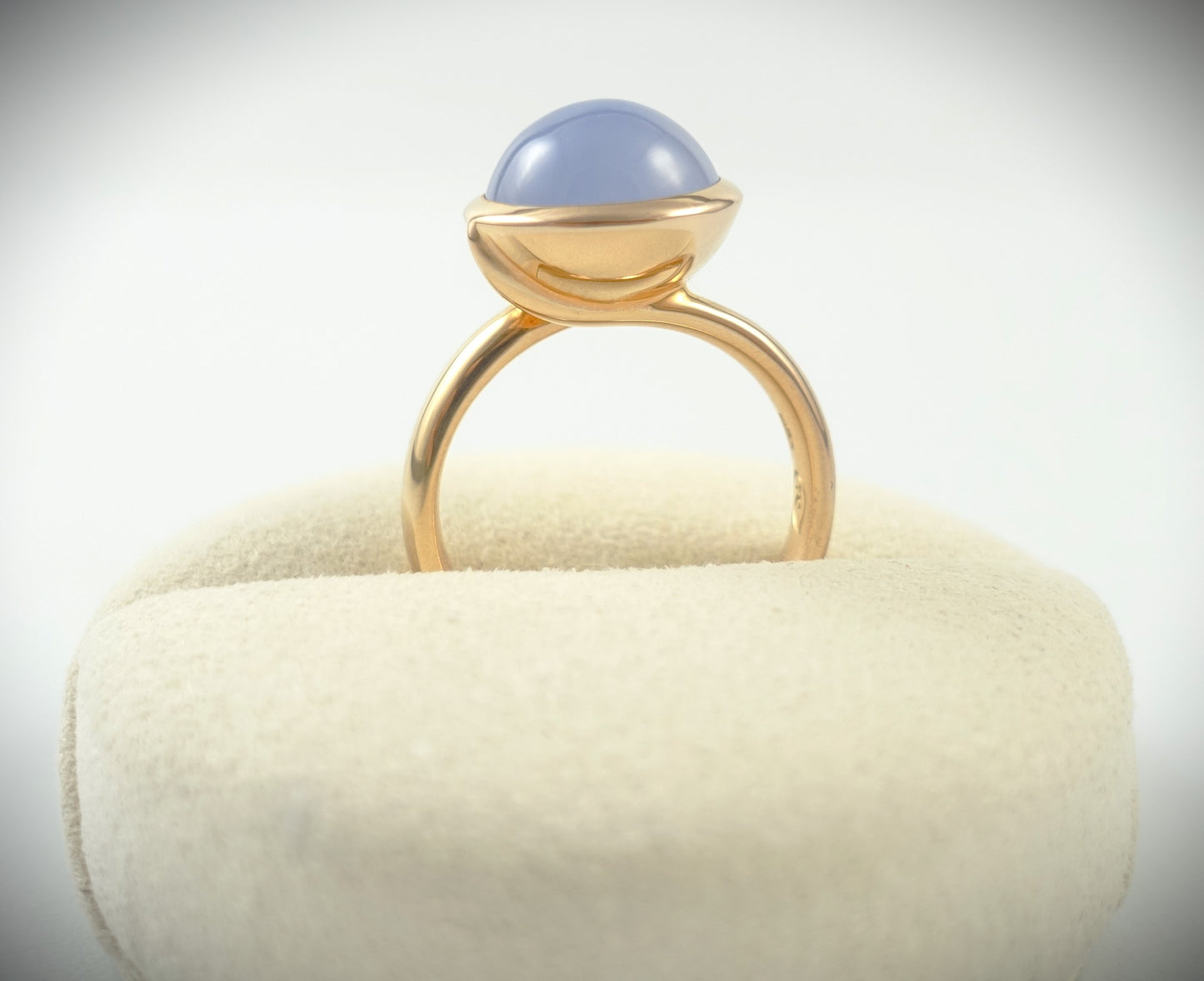Tamara Comolli BOUTON Ring Large aus 750 Roségold Chalcedon Ref. R-BOU-l-ChBi-rg