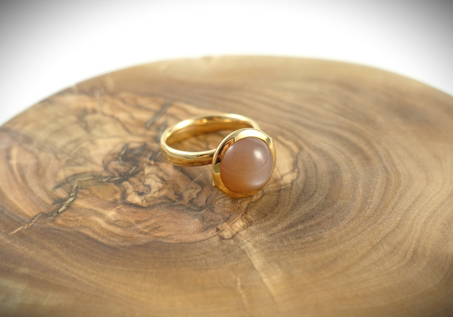 Tamara Comolli BOUTON Ring Large aus 750 Roségold Mondstein Ref. R-BOU-l-MoBr-rg